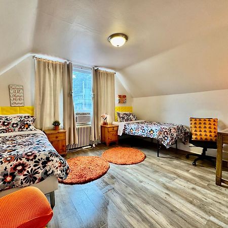 Private Room With Two Twin Beds Air Conditioning And Shared Bathrooms Located Near Seatac Airport And Downtown Seattle Buitenkant foto