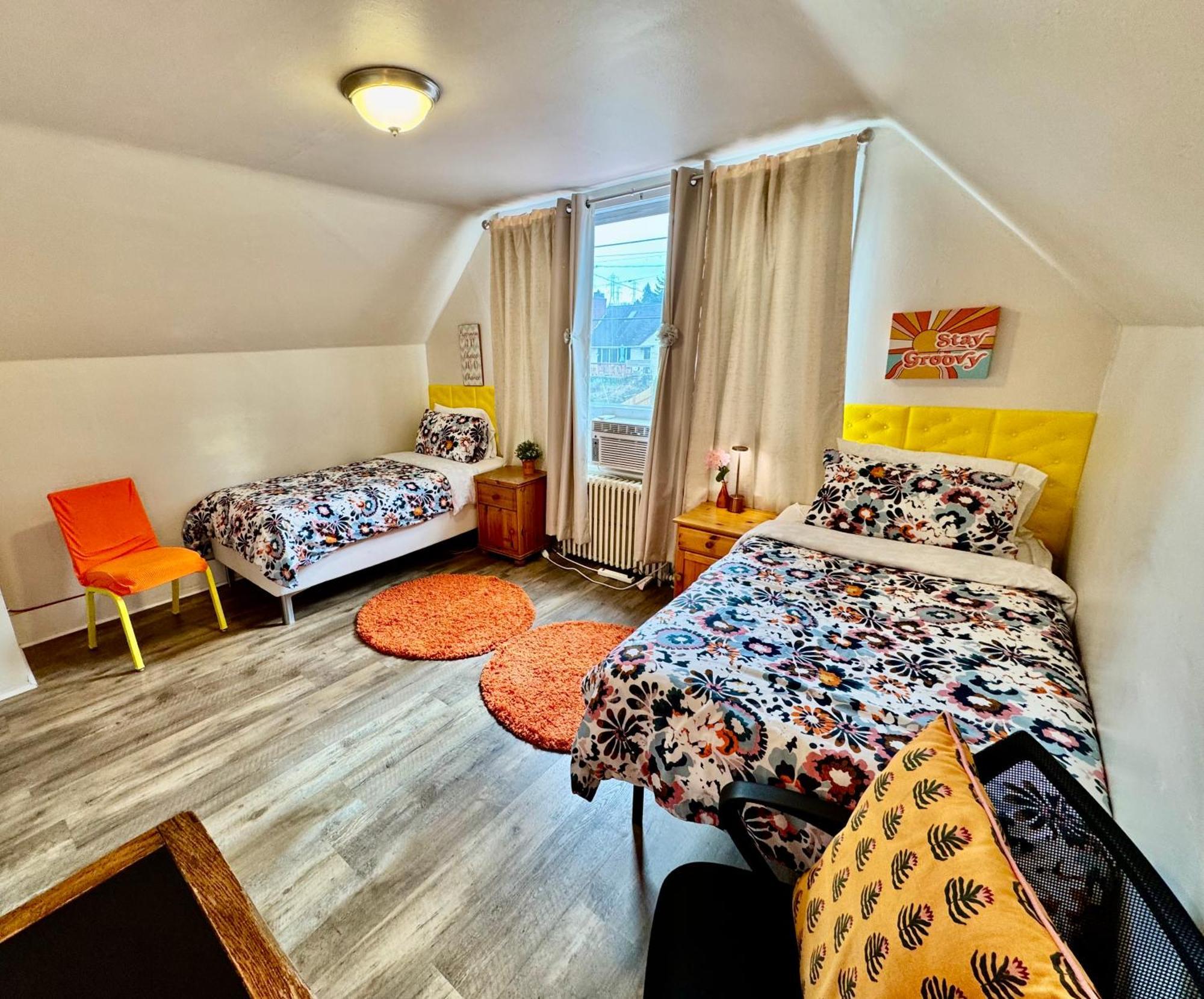 Private Room With Two Twin Beds Air Conditioning And Shared Bathrooms Located Near Seatac Airport And Downtown Seattle Buitenkant foto